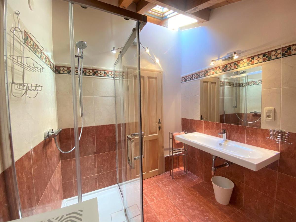 Villa Salvia - Holiday House With Pool - Jurdani Ngoại thất bức ảnh