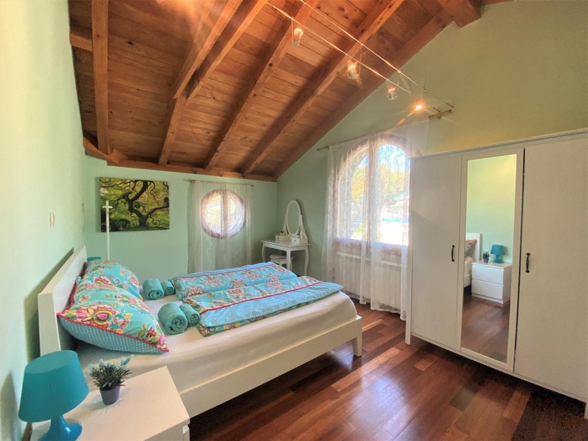 Villa Salvia - Holiday House With Pool - Jurdani Ngoại thất bức ảnh