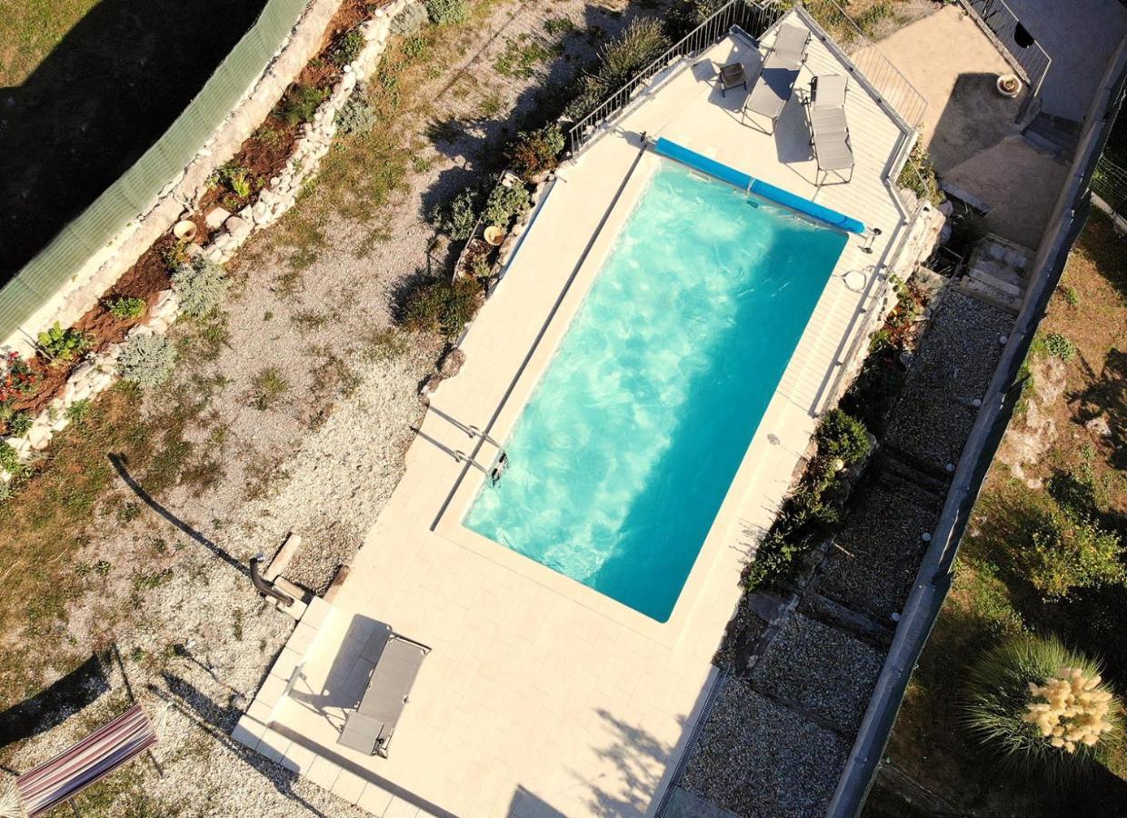 Villa Salvia - Holiday House With Pool - Jurdani Ngoại thất bức ảnh